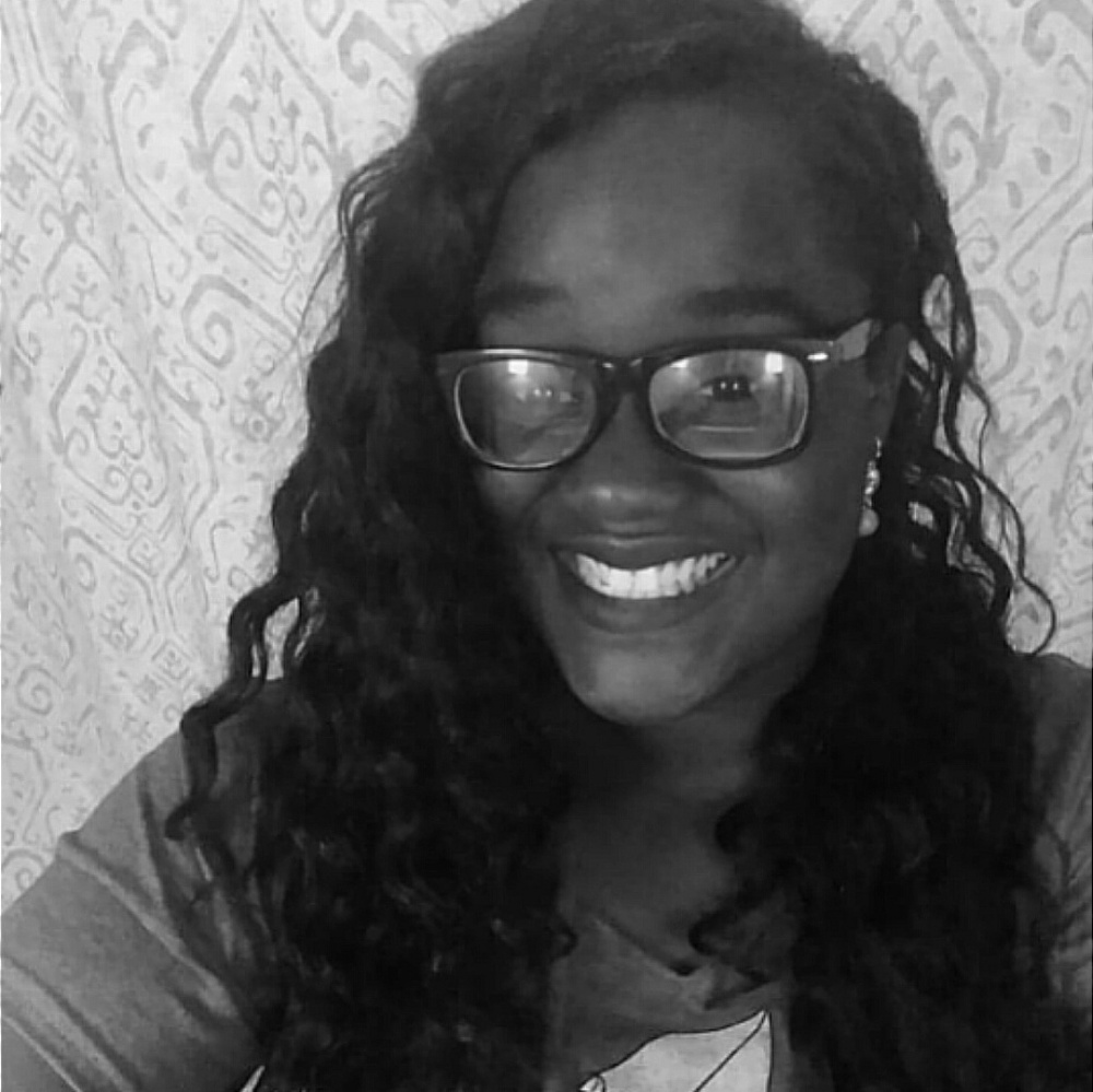 Meet your Posher, Imone